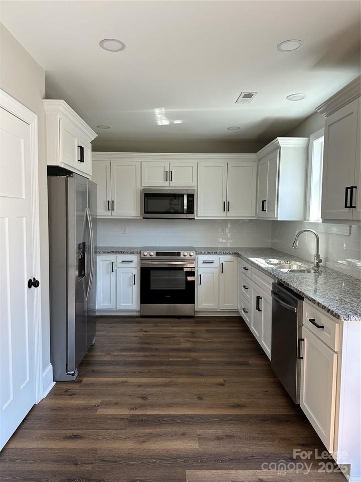 5507 Bucks Garage Rd Unit B #B - Photo 4 of 17