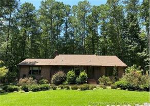 8043 Canterbury Cir - Photo 1 of 1