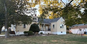 featured image of 504 Washington Ave #B