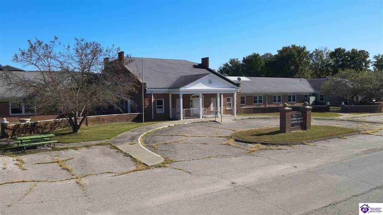 80 Phillips Ln - Photo 2 of 13