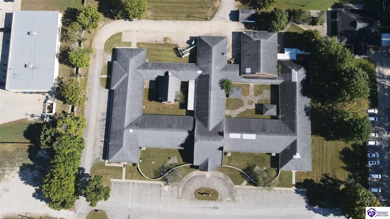 80 Phillips Ln - Photo 4 of 13