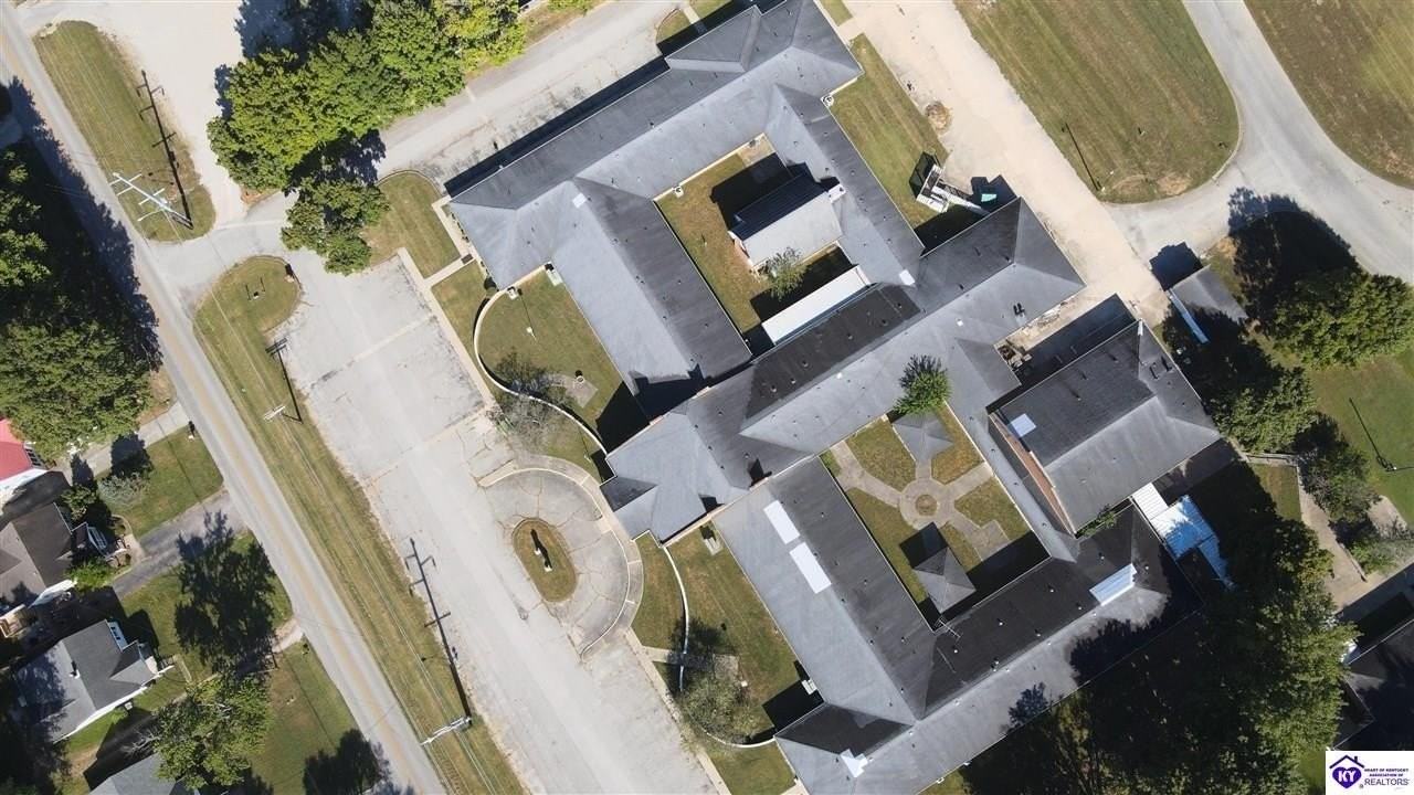 80 Phillips Ln - Photo 5 of 13