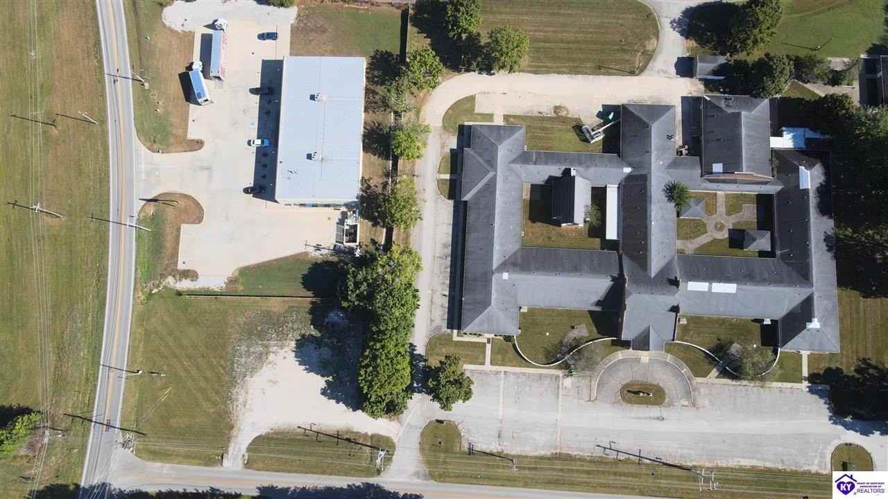 80 Phillips Ln - Photo 6 of 13