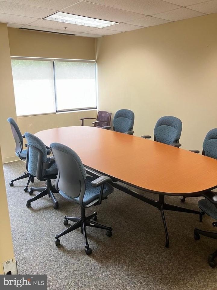 3031 Walton Rd - Photo 3 of 7