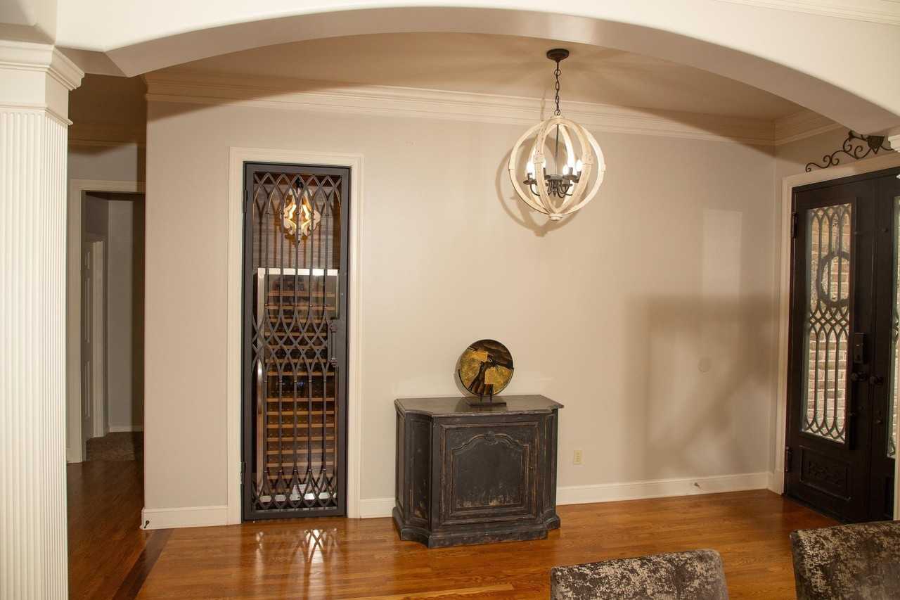 10060 Avent Ridge Cove - Photo 6 of 40