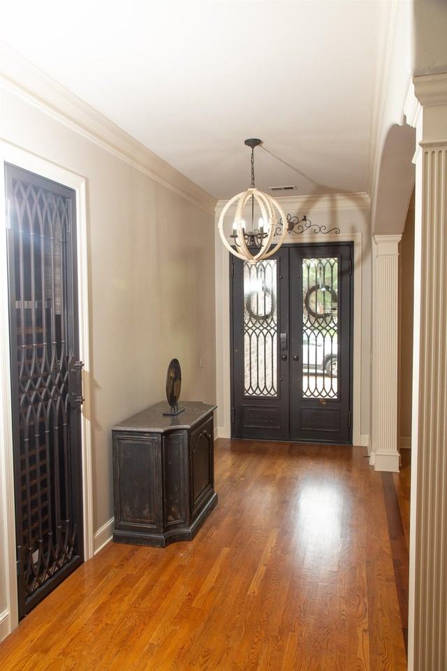 10060 Avent Ridge Cove - Photo 7 of 40