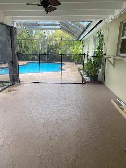 7621 Southwest 146th Avenue - Photo 2 of 19