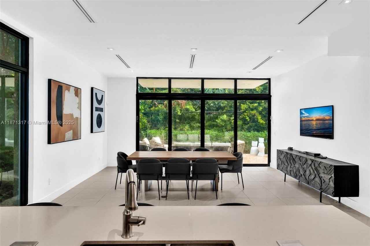 1350 98th St - Photo 6 of 46