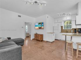 935 Meridian Ave #3 - Photo 1 of 1