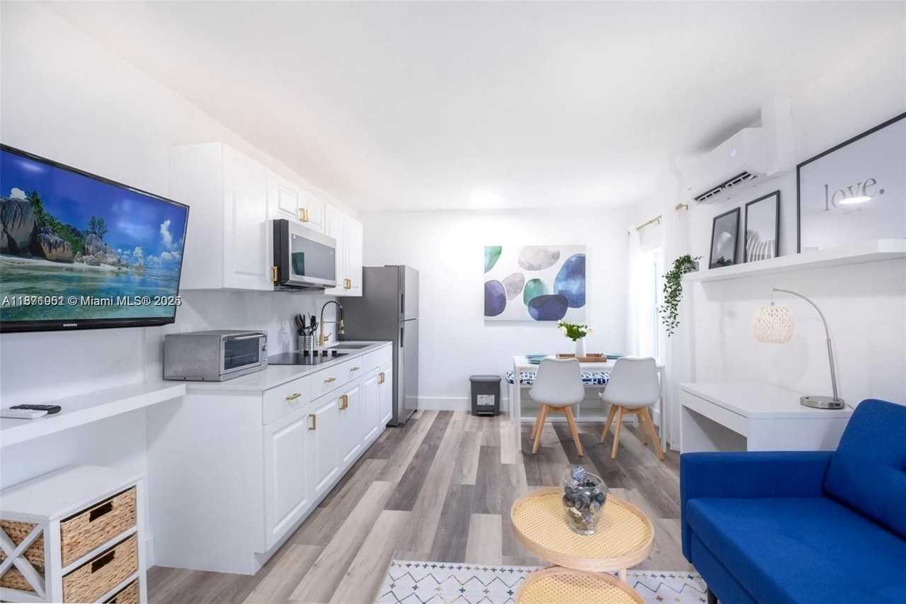 790 Nw 60th St #1 - Photo 2 of 18