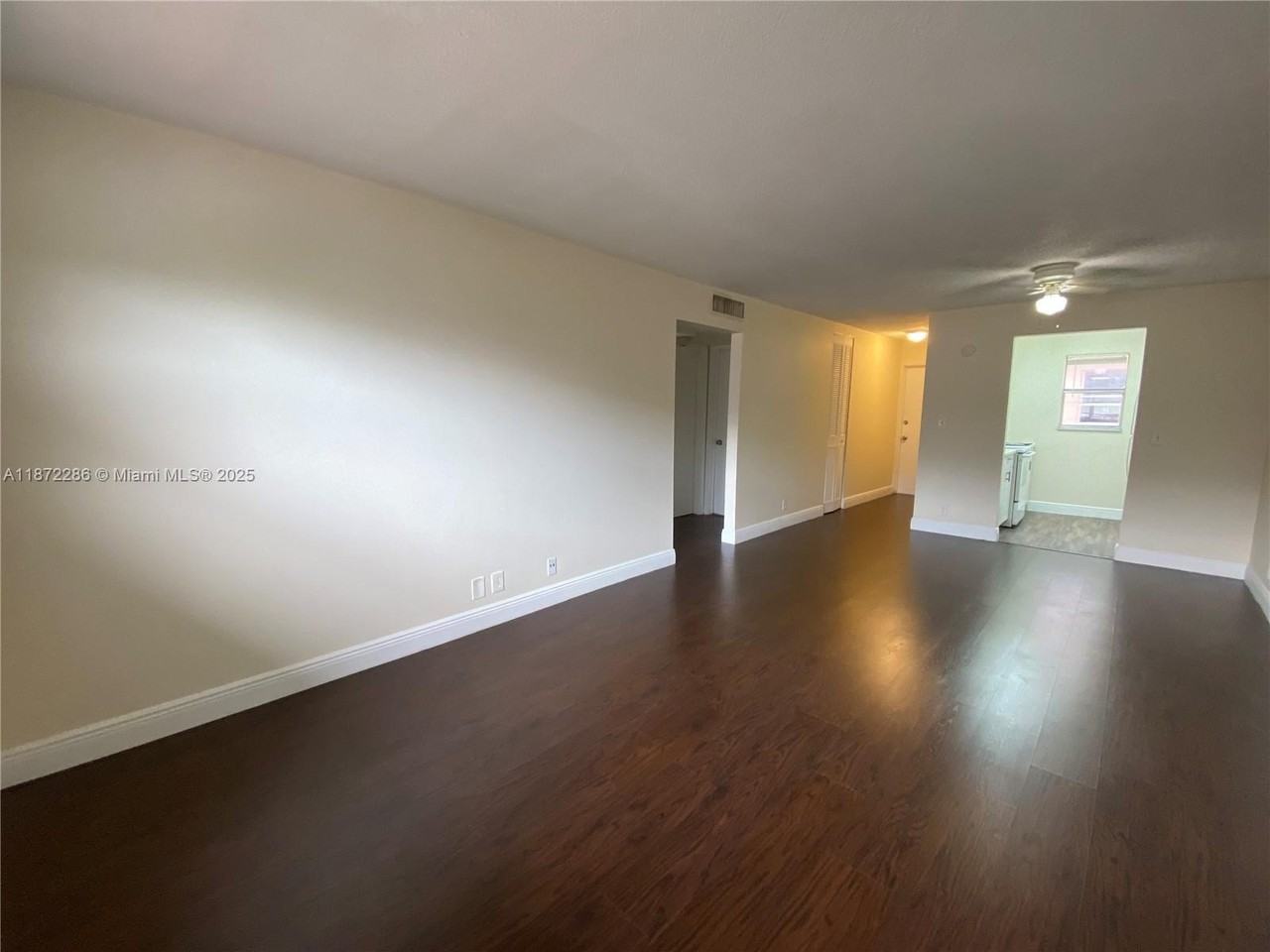 450 Southwest 2nd Avenue #2040 - Photo 3 of 9