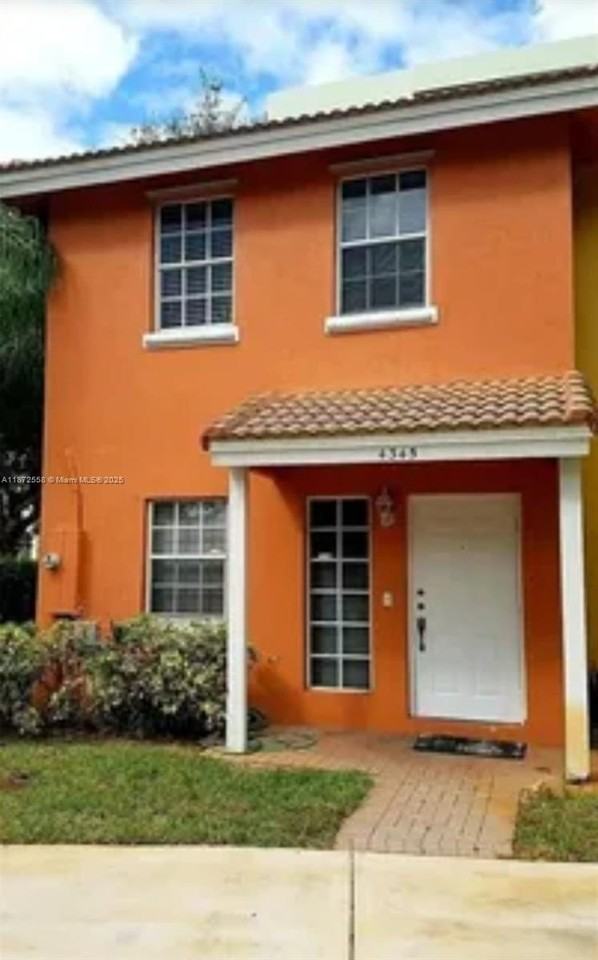 4345 Nw 69th Ter #4345 - Photo 2 of 20