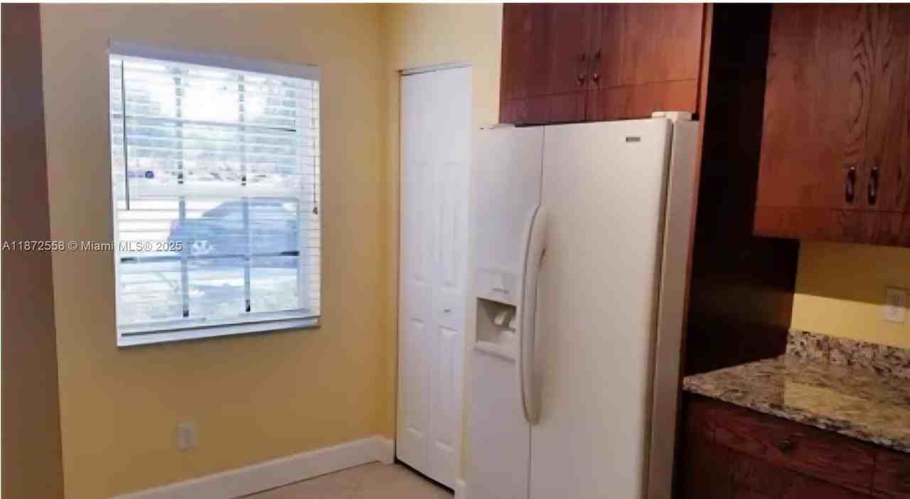 4345 Nw 69th Ter #4345 - Photo 5 of 20