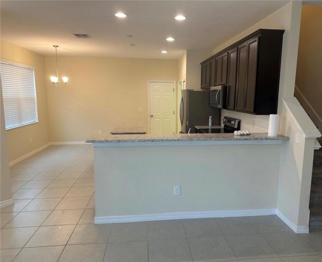 4851 Cliveden Loop - Photo 3 of 24