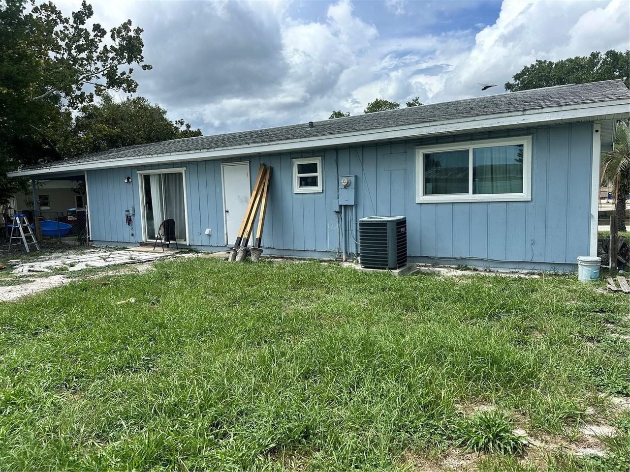 2781 Fulford St - Photo 4 of 32