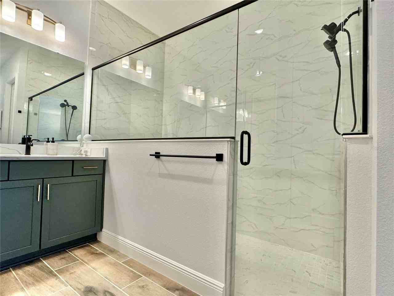 13109 Mcmillan Dr - Photo 3 of 50