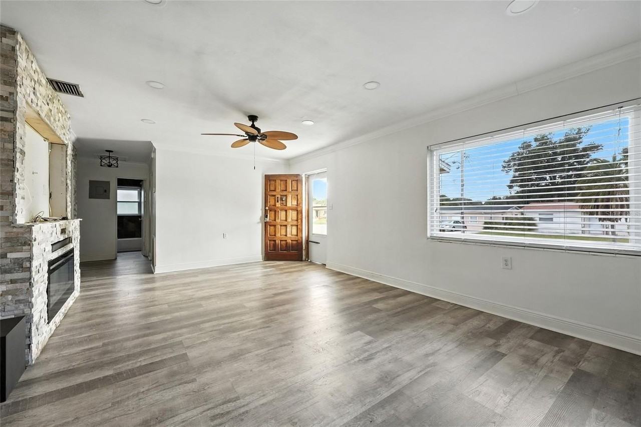 405 N Buena Vista Ave - Photo 3 of 20