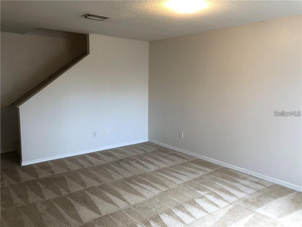 2113 Fluorshire Dr - Photo 4 of 19