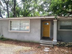 709 E Crenshaw St - Photo 1 of 1