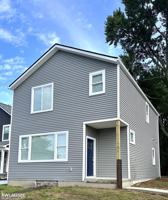 featured image of 22001 Lakeview St