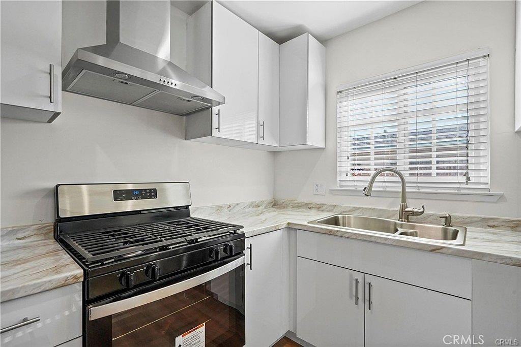 16757 Ludlow Street - Photo 4 of 8