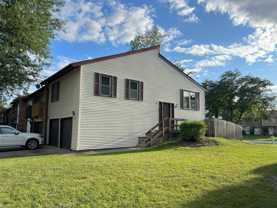 345 Ozark Dr - Photo 1 of 1
