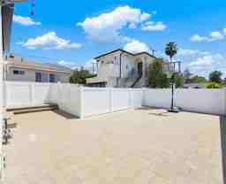 826 E Olive Ave - Photo 1 of 1