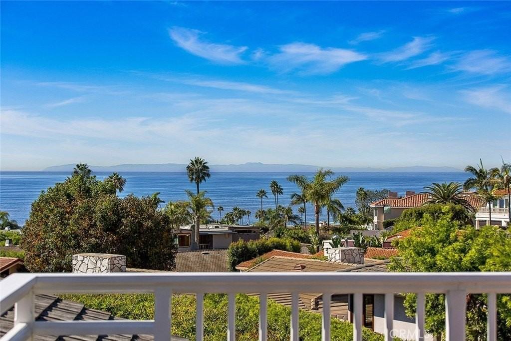 806 Emerald Bay - Photo 4 of 34