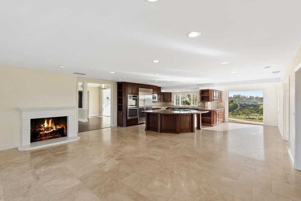 16551 Zumaque Street - Photo 6 of 11