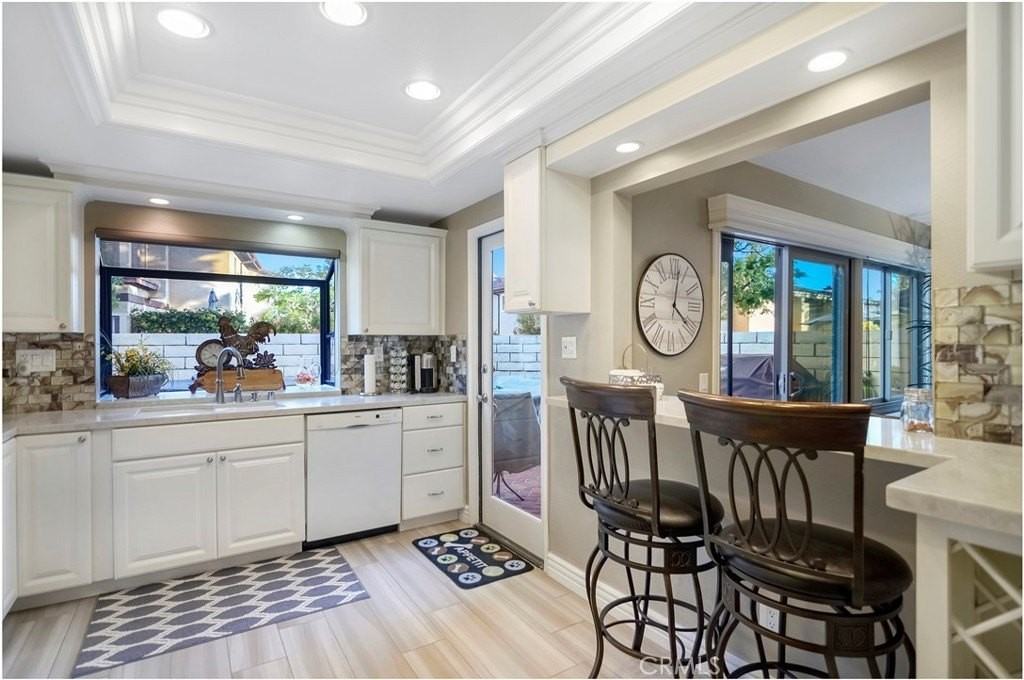 33766 Captains Ln #200 - Photo 7 of 38