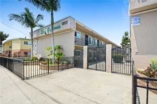 1253 S Greenwood Ave #8B - Photo 1 of 1