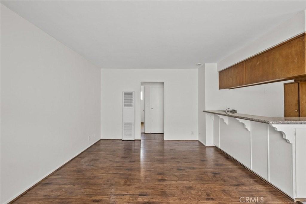 1601 College View Dr #12 - Photo 4 of 27