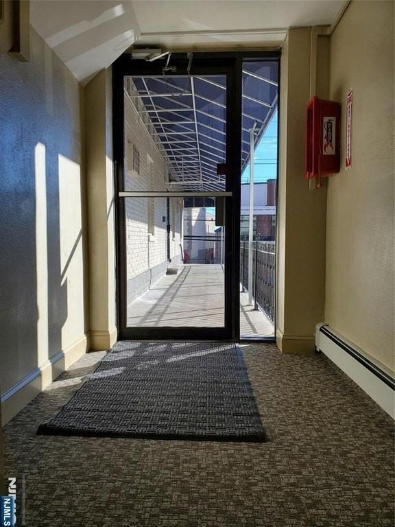 280 Undercliff Ave - Photo 3 of 23