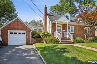 173 Lincoln Blvd - Photo 1 of 1