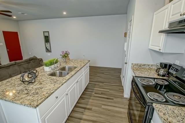 1929 Industry Street - Photo 5 of 12