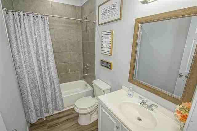 1929 Industry Street - Photo 7 of 12