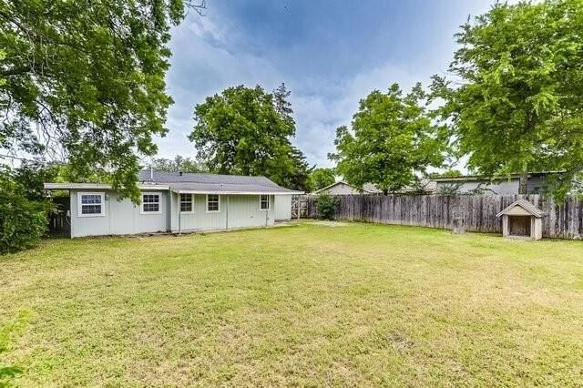 621 Prairie St - Photo 6 of 27