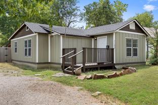 1103 1st Ave - Photo 1 of 1