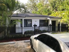 featured image of 757 Ne 127th St #B