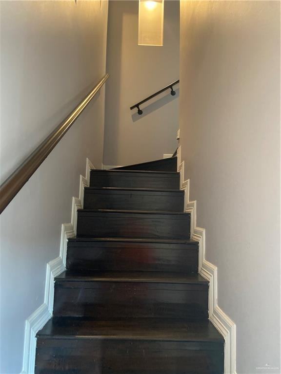 1300 E Daffodil - Photo 5 of 11