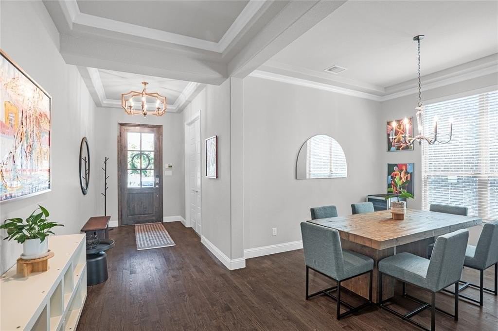 5909 Augustine Rd - Photo 3 of 34