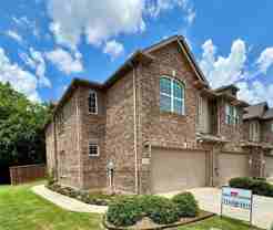 245 Barrington Ln - Photo 1 of 1