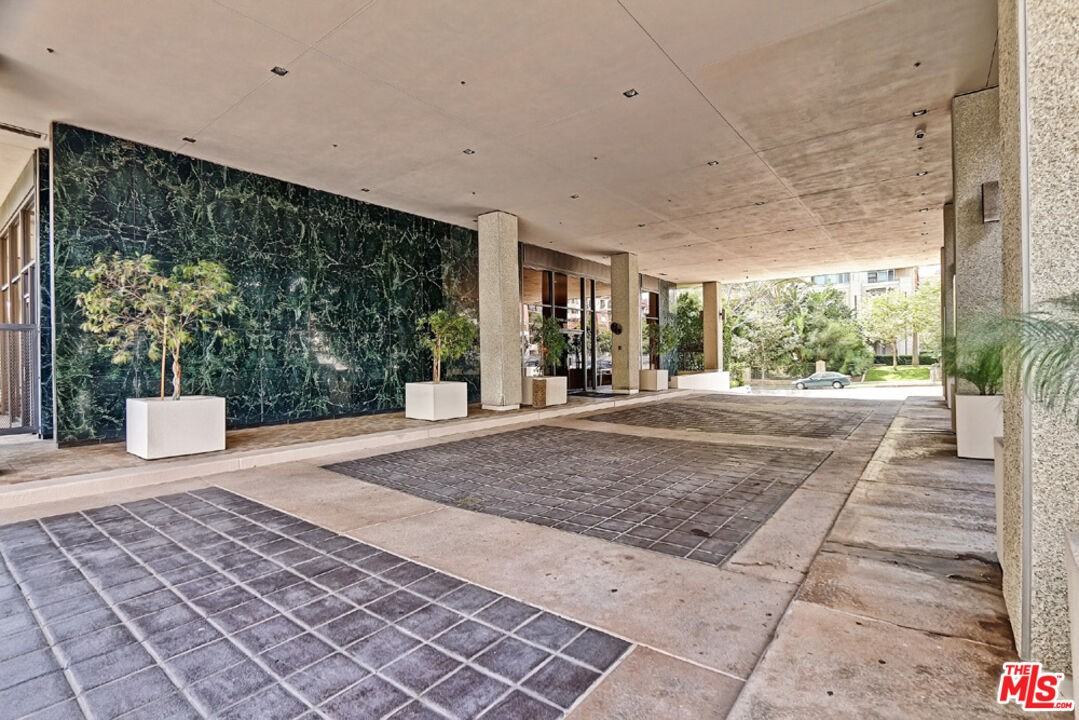 10790 Wilshire Boulevard - Photo 5 of 30