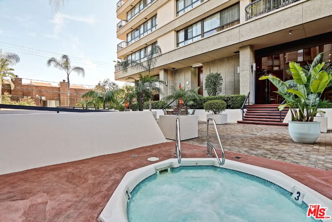 10790 Wilshire Boulevard - Photo 7 of 30