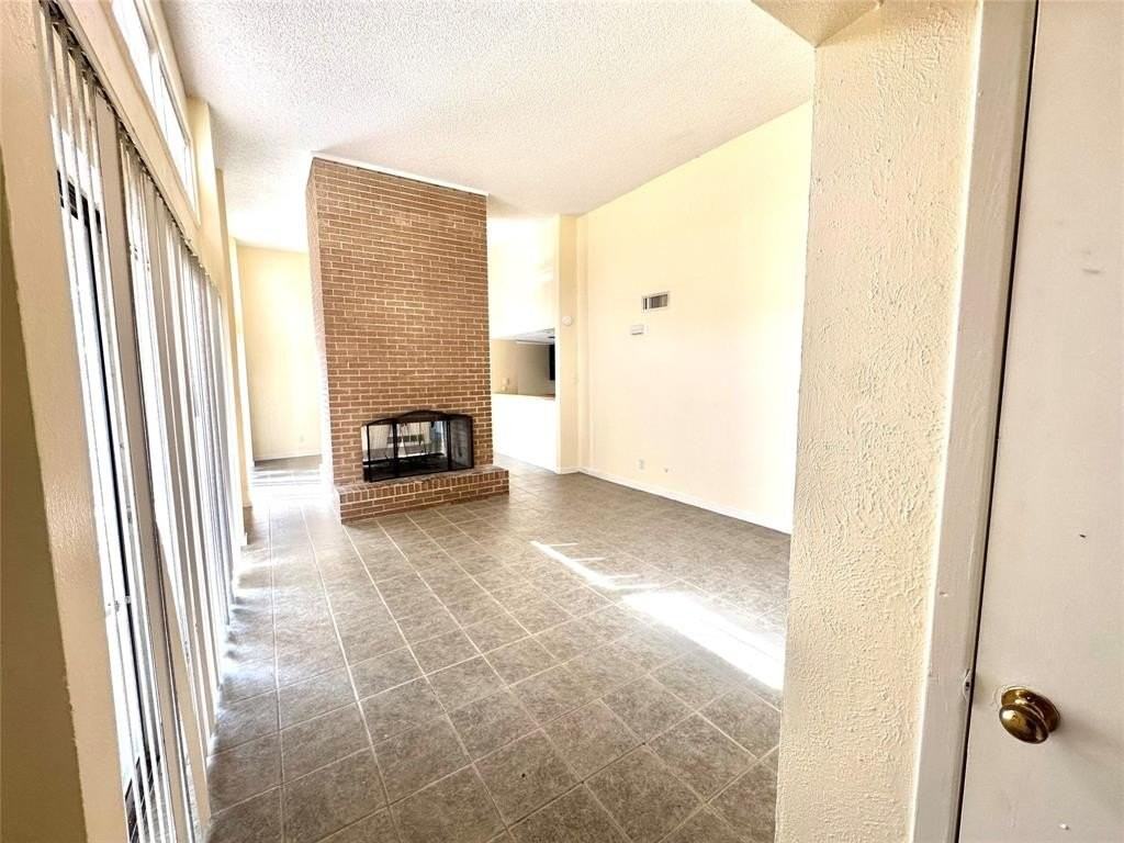 1857 Place One Ln - Photo 3 of 19