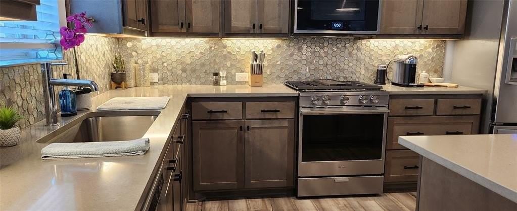 3797 Wellesley Ave - Photo 7 of 19