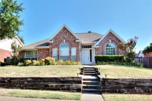 8221 Edgewater Dr - Photo 1 of 1