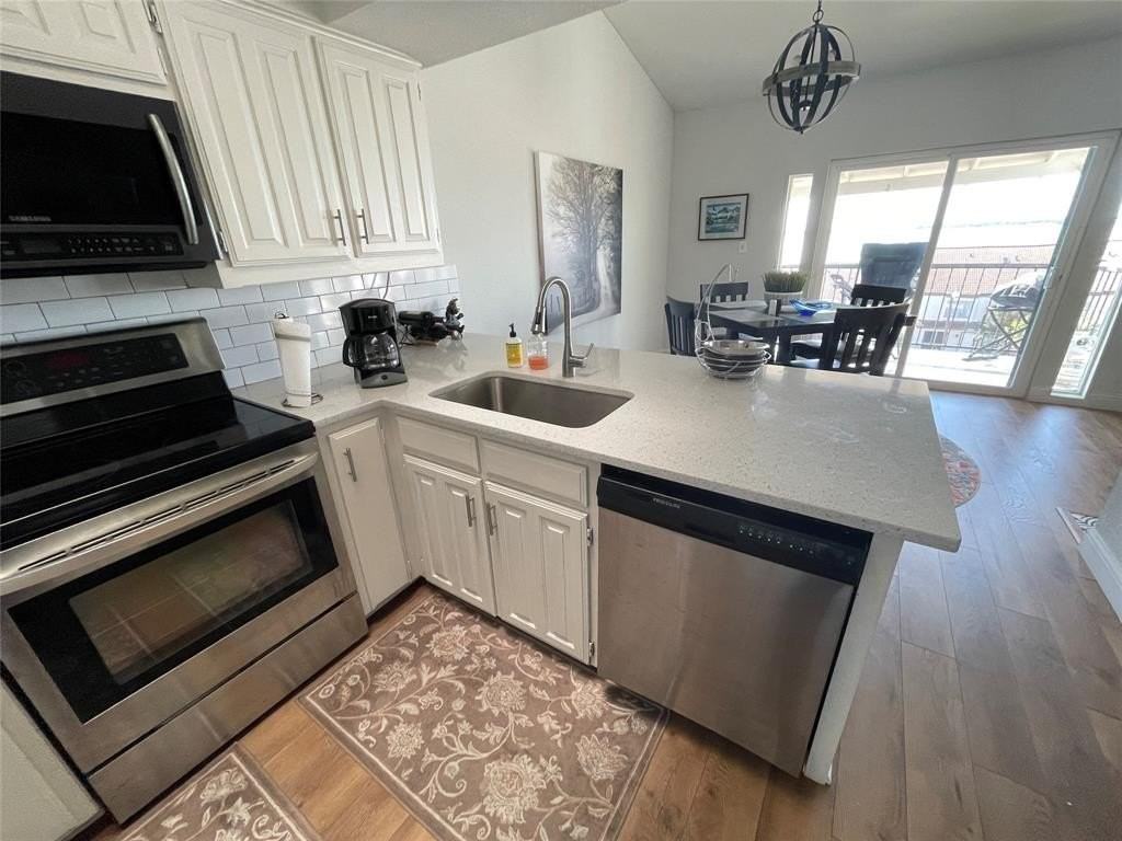 3805 Mediterranean St - Photo 7 of 20