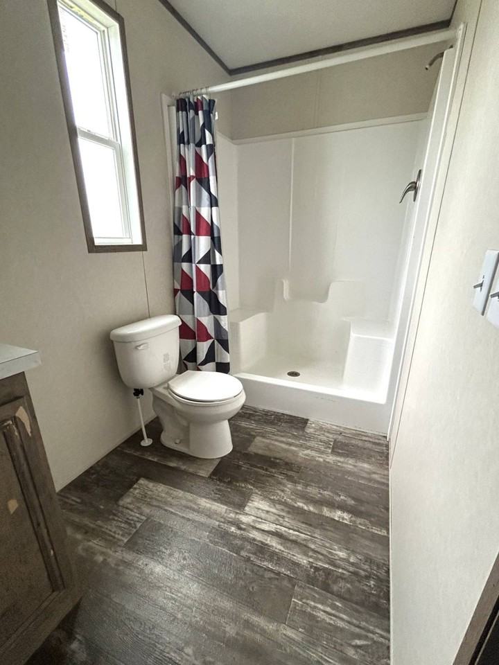 575 Payne Crk #126 - Photo 6 of 8