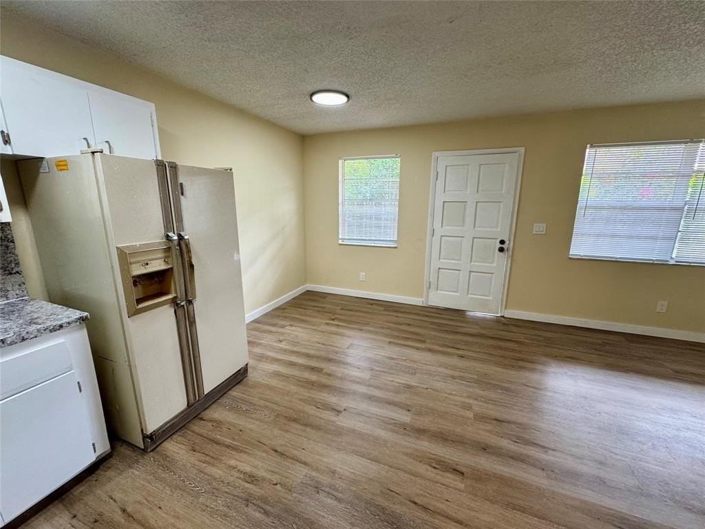 3817 Southwest 13th Court #3 - Photo 6 of 7